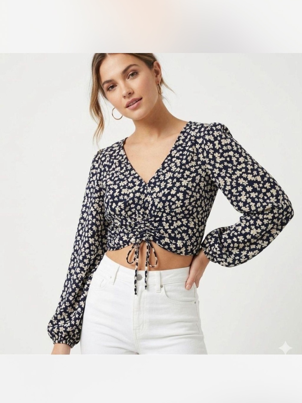 H&M Black Floral Ruched Long-Sleeve Women's Top
